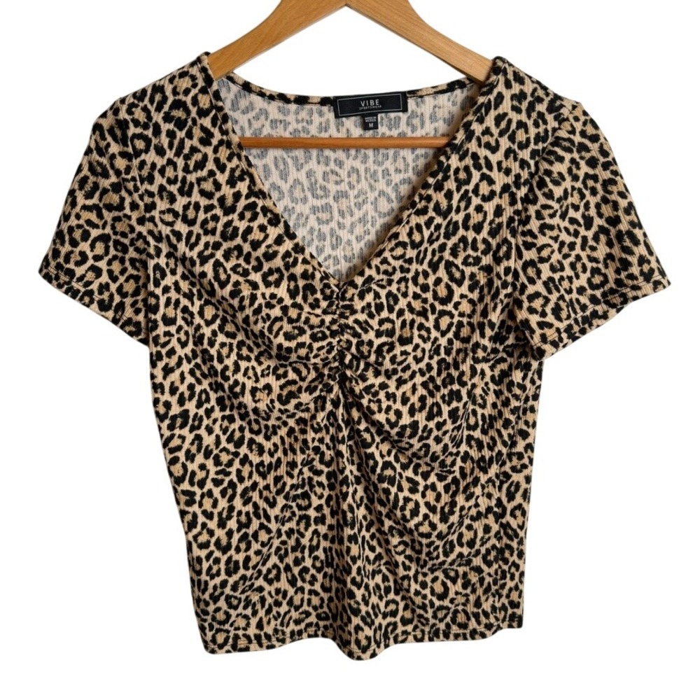 Vibe Sportswear Women Leopard Ruched V-Neck Ribbed Top M Tan Animal Print
